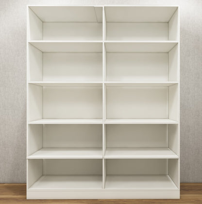 Four Door Wool White & Dust Finish Wardrobe – Stylish Dual Color Design with Shelving