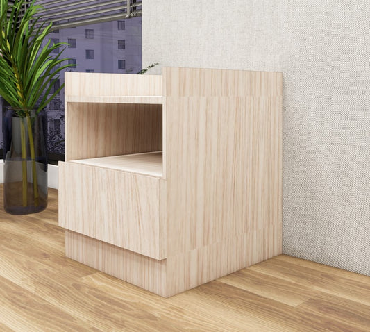 Modern Oak Bedside Table – Compact Nightstand